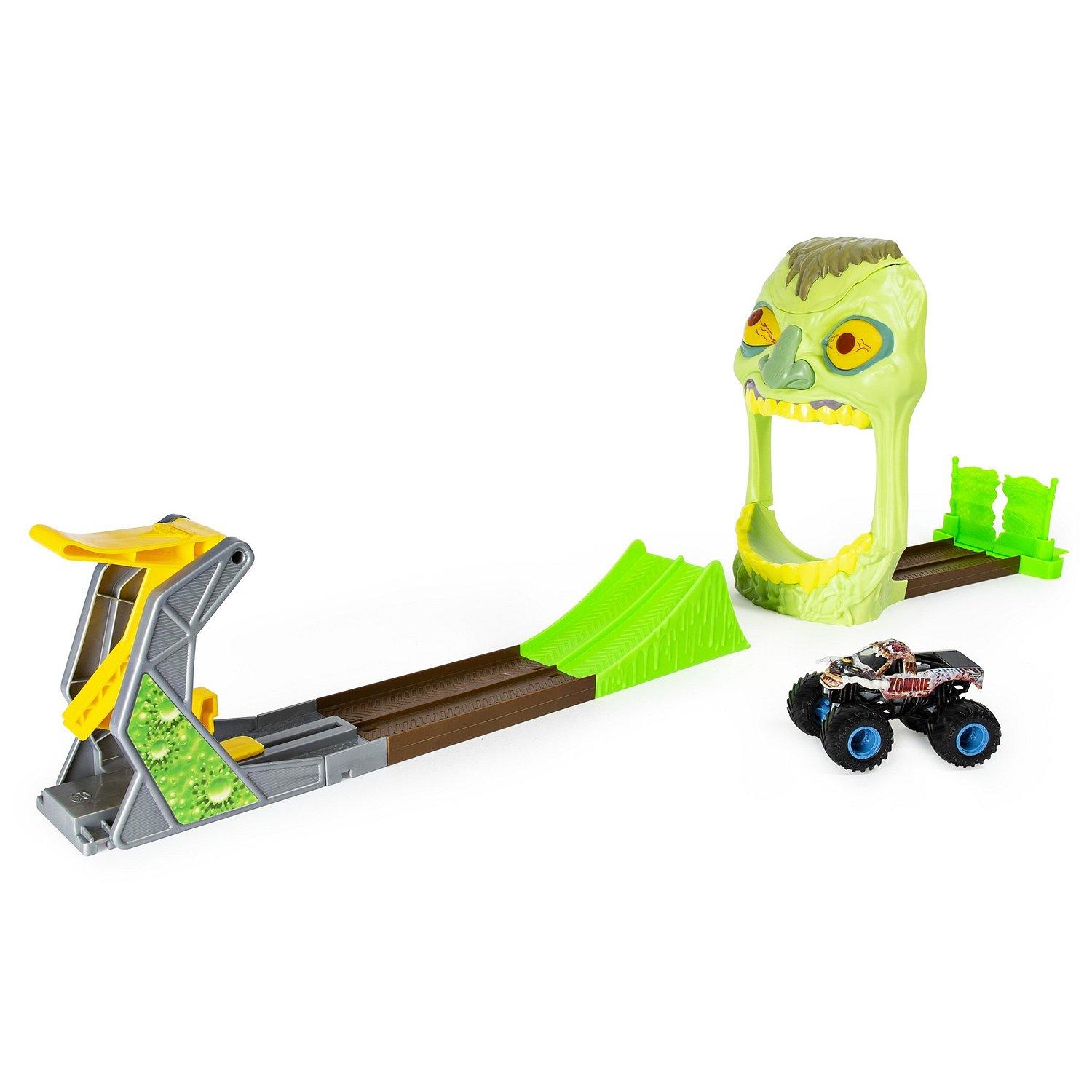 Игровой набор Monster Jam Зона Зомби с машинкой 1:64 - 6045029