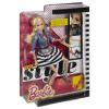 Кукла Barbie Fashionistas Делюкс в джинсовой куртке и юбке - CFM75