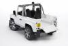 Внедорожник-пикап Bruder Land Rover Defender - 02-591