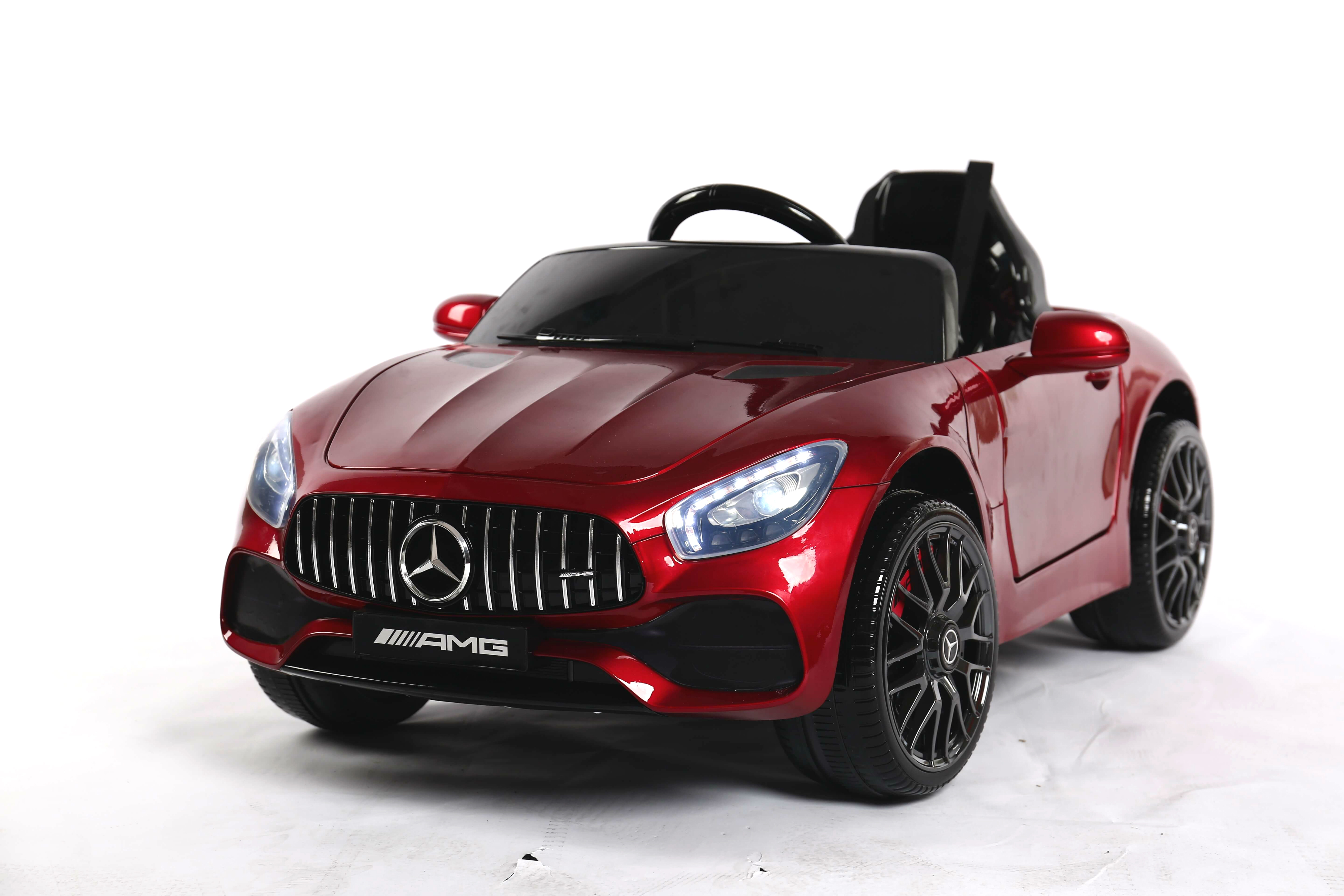 Электромобиль RiverToys Mercedes-Benz AMG GT-O008OO