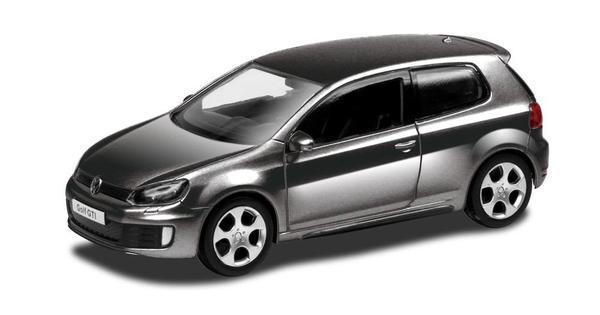 Машинка металлическая Uni-Fortune RMZ City Volkswagen Golf GTI (цвет черный), масштаб 1:32 - 554018-BL