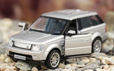 Машина Ideal Land Rover Range Rover Sport масштаб 1:30-39 - ID-019064