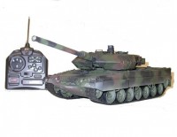 Радиоуправляемый танк Pilotage Leopard II A6 NATO 3 масштаб 1:24 27Mhz - RC8129