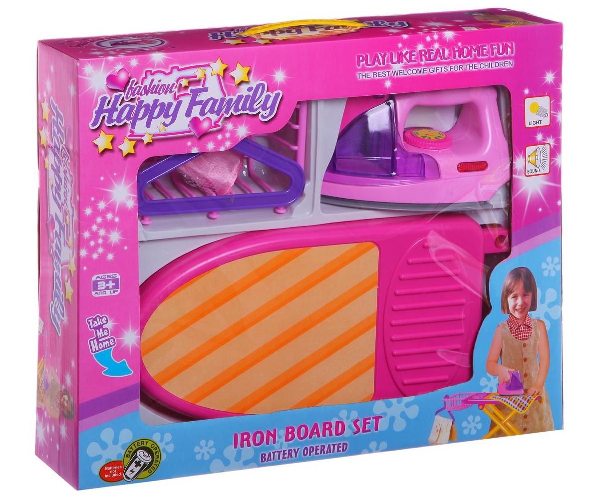 Игровой набор Shenzhen Toys Happy Family Утюг, гладильная доска, вешалка 3116 - Д22740